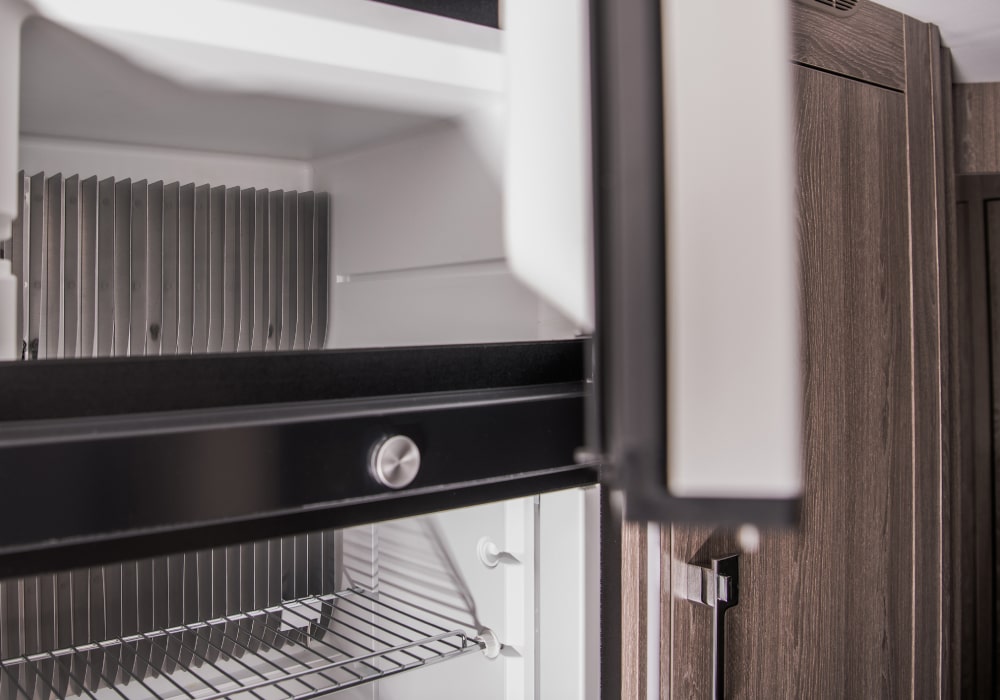 Cómo ajustar la temperatura de un refrigerador Mabe